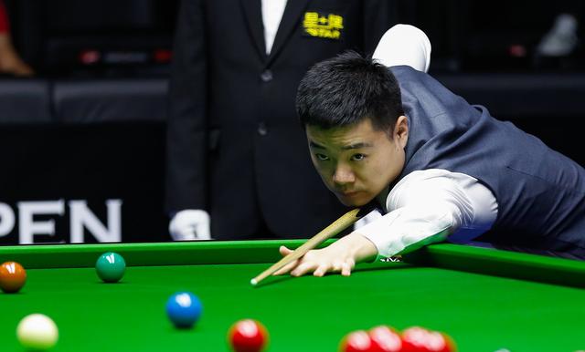 多方面的因 多方面的因