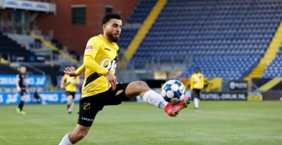 紧张中度过 紧张中度过