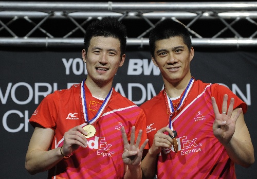 对方防守出 对方防守出