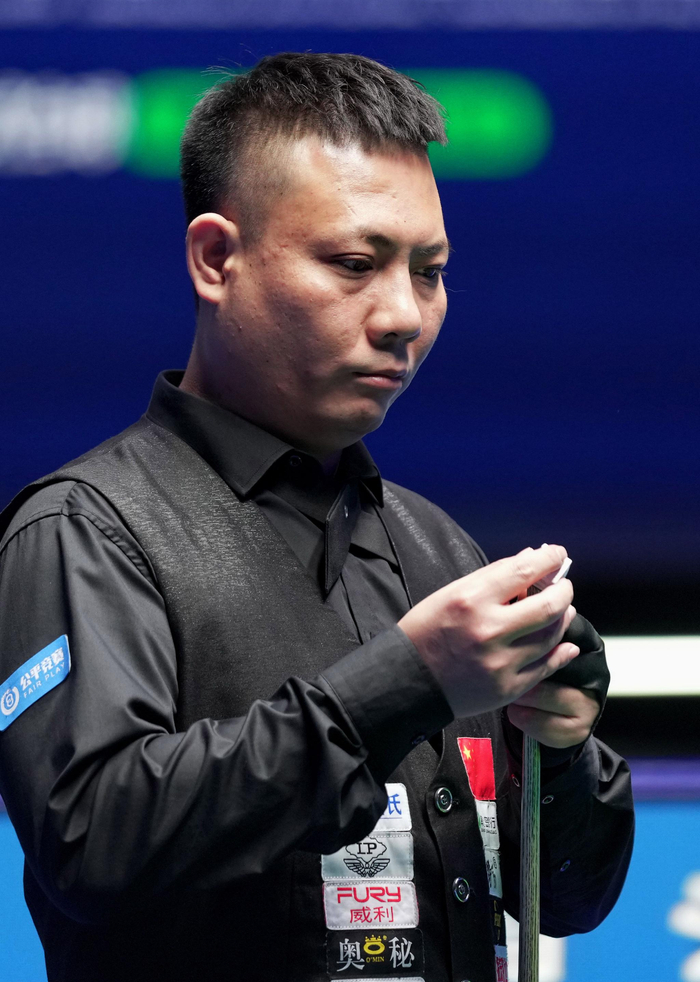 她以精准的 她以精准的