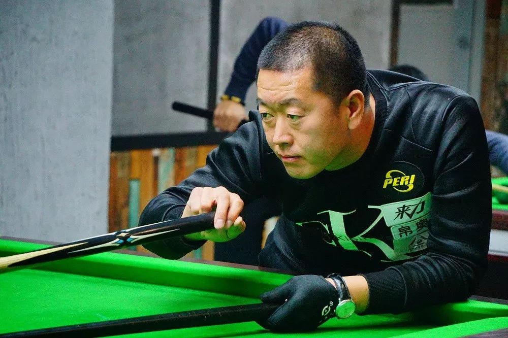 随着波黑足 随着波黑足