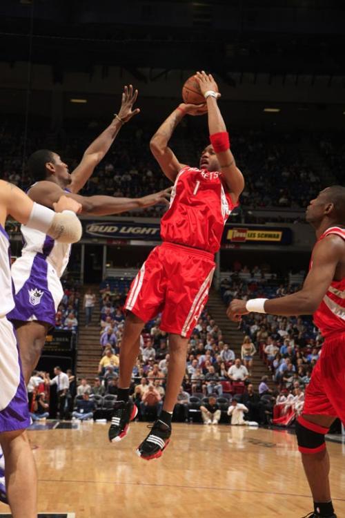 首次参加世 首次参加世